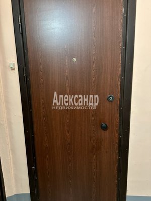 Продам трехкомнатную (3-комн.) квартиру, Ярослава Гашека ул, д. 13 корп. 3, Санкт-Петербург г