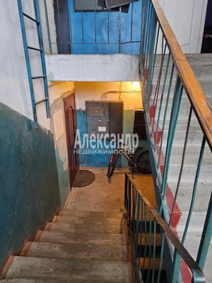 Продам трехкомнатную (3-комн.) квартиру, Центральная ул, д. 32, Ихала п