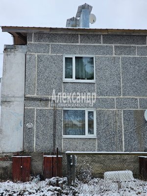 Продам трехкомнатную (3-комн.) квартиру, Центральная ул, д. 32, Ихала п