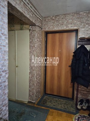 Продам трехкомнатную (3-комн.) квартиру, Центральная ул, д. 32, Ихала п