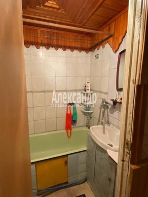 Продам двухкомнатную (2-комн.) квартиру, Молодцова ул, д. 15 корп. 2, Сертолово г