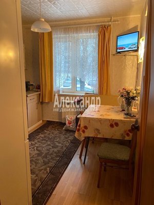 Продам двухкомнатную (2-комн.) квартиру, Молодцова ул, д. 15 корп. 2, Сертолово г