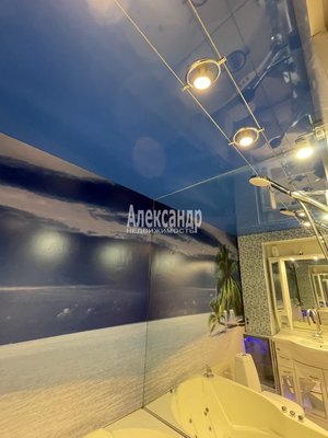 Продам однокомнатную (1-комн.) квартиру, Богатырский пр-кт, д. 51 корп. 1, Санкт-Петербург г