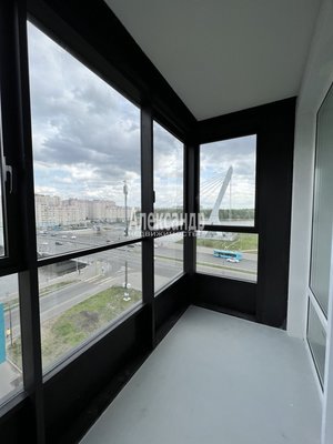 Продам двухкомнатную (2-комн.) квартиру, Героев пр-кт, д. 31 корп. 1, Санкт-Петербург г