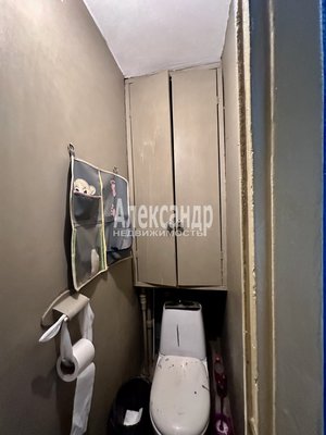 Продам трехкомнатную (3-комн.) квартиру, Кустодиева ул, д. 10 корп. 1, Санкт-Петербург г