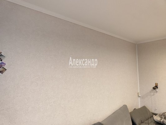 Продам трехкомнатную (3-комн.) квартиру, Победы ул, д. 36 корп. 1, Ломоносов г