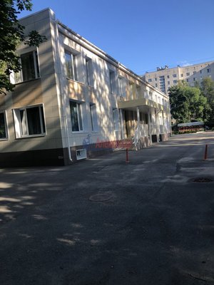 Продам многокомнатную квартиру, Бурцева ул, д. 3, Санкт-Петербург г