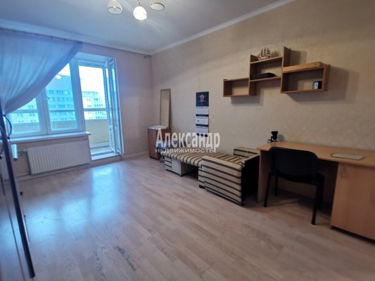 Продам двухкомнатную (2-комн.) квартиру, Бадаева ул, д. 14 корп. 1, Санкт-Петербург г