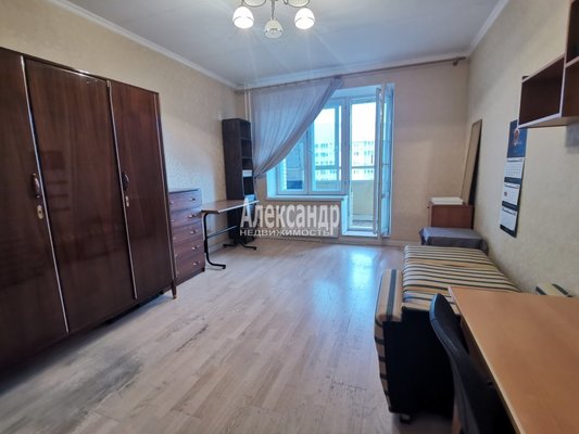 Продам двухкомнатную (2-комн.) квартиру, Бадаева ул, д. 14 корп. 1, Санкт-Петербург г