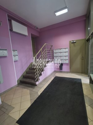 Продам двухкомнатную (2-комн.) квартиру, Бадаева ул, д. 14 корп. 1, Санкт-Петербург г