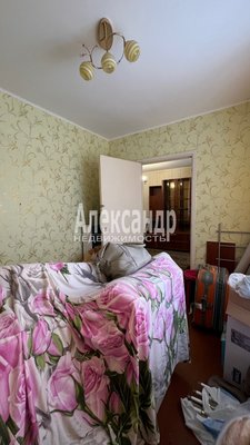 Продам трехкомнатную (3-комн.) квартиру, Гарькавого ул, д. 16, Светогорск г