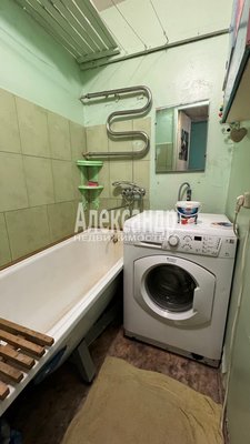 Продам трехкомнатную (3-комн.) квартиру, Гарькавого ул, д. 16, Светогорск г