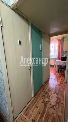 Продам трехкомнатную (3-комн.) квартиру, Гарькавого ул, д. 16, Светогорск г