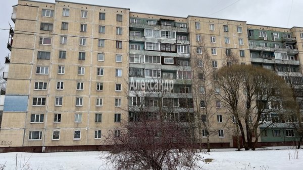 Продам двухкомнатную (2-комн.) квартиру, Лесная ул, д. 5, Светогорск г