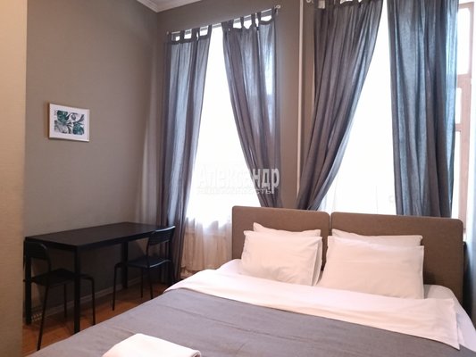 Продам коммерческое помещение 227,4 м2, Вознесенский пр-кт, д. 41, Санкт-Петербург г