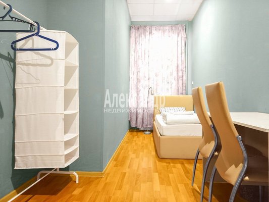 Продам коммерческое помещение 227,4 м2, Вознесенский пр-кт, д. 41, Санкт-Петербург г