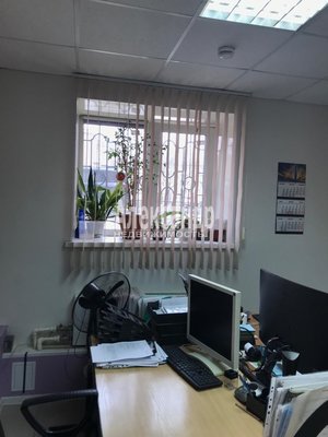 Продам коммерческое помещение 471 м2, Киргетова ул, д. 6, Гатчина г