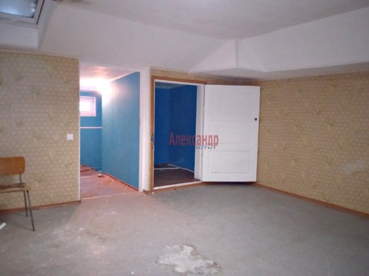 Продам коммерческое помещение 460 м2, Центральная ул, д. 18А, Ихала п