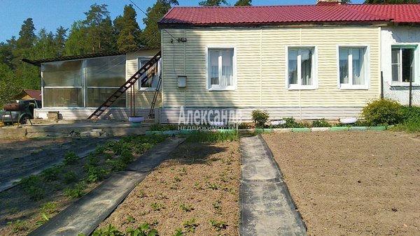 Продам часть дома, Лесная 1-я ул, д. 10, Пруды п, 163 км от города