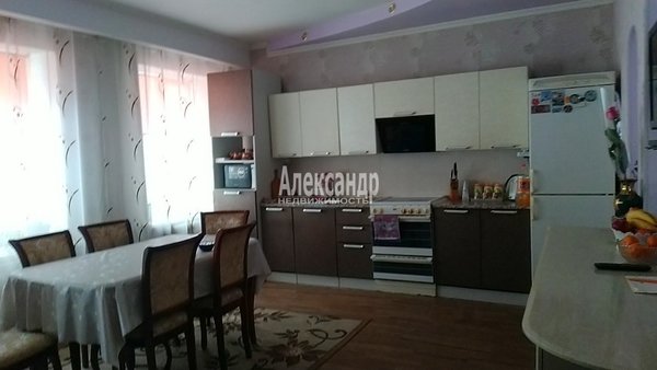 Продам часть дома, Лесная 1-я ул, д. 10, Пруды п, 163 км от города