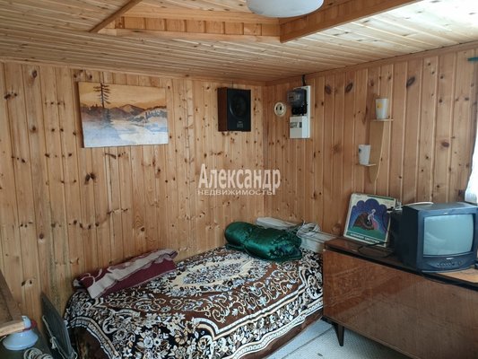 Продам дачу, Озерное(п.Лейпясуо) тер. СНТ, 104 км от города
