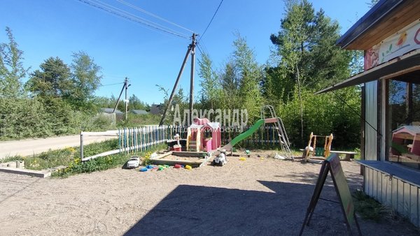 Продам дачу, Озерное(п.Лейпясуо) тер. СНТ, 104 км от города