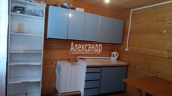 Продам дом в поселке Магистраль, Мик снт, 160 км от города