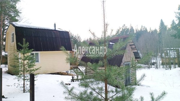 Продам дом в поселке Магистраль, Мик снт, 160 км от города