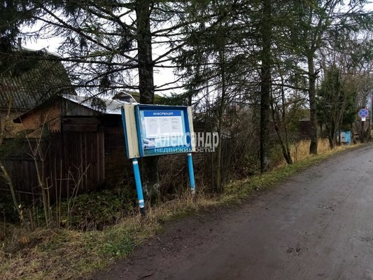 Продам участок 6,2 соток, Садоводство, д. СНТ `Локомотив`, Волхов п, 120 км от города