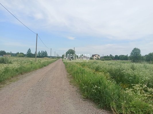 Продам участок 10 соток, ИЖС, 3-й Полевой проезд, Селезнево п, 140 км от города