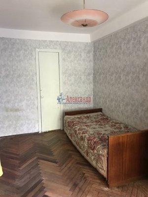 Продам трехкомнатную (3-комн.) квартиру, Металлистов пр-кт, д. 21 корп. 2, Санкт-Петербург г