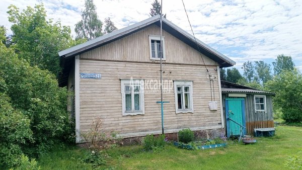 Продам дом, Берёзовая ул, д. 21, Черничное п, 119 км от города