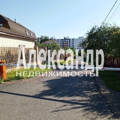 Продам однокомнатную (1-комн.) квартиру, Заозерная ул, 5, Кузьмолово д