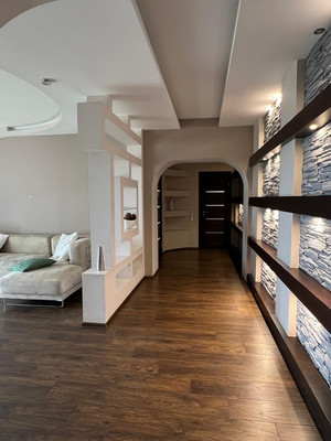 Сдам трехкомнатную (3-комн.) квартиру, Пархоменко пр-кт, 19к1, Санкт-Петербург г