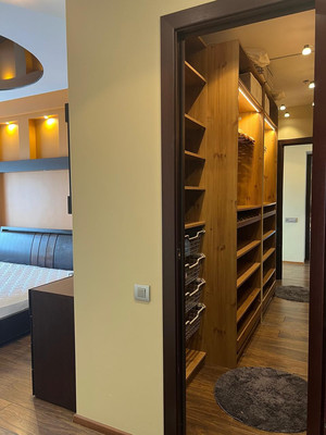 Сдам трехкомнатную (3-комн.) квартиру, Пархоменко пр-кт, 19к1, Санкт-Петербург г