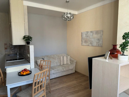 Продам двухкомнатную (2-комн.) квартиру, Монтажников ул, 10/1, Краснодар г