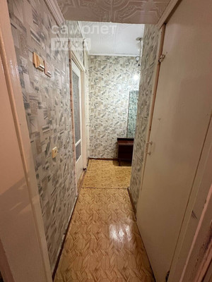Продам однокомнатную (1-комн.) квартиру, 35-й мкр, 5, Октябрьский г