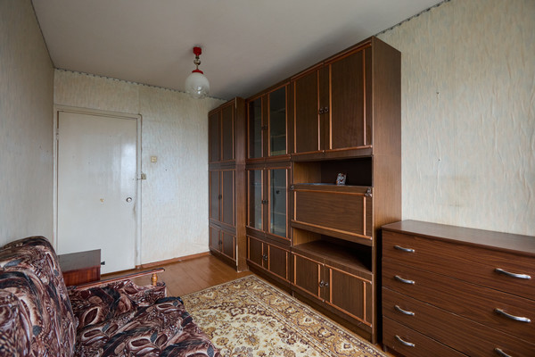 Продам двухкомнатную (2-комн.) квартиру, Бочкова ул, 8, Мурманск г