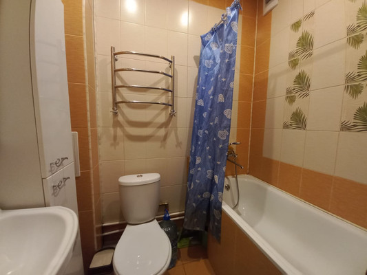 Продам однокомнатную (1-комн.) квартиру, Сосновая ул, 14/173а, Ростов-на-Дону г