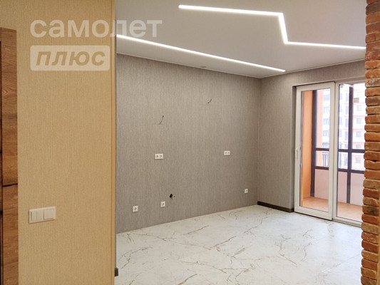 Продам однокомнатную (1-комн.) квартиру, Старорусский пр-кт, 8к1, Шушары п