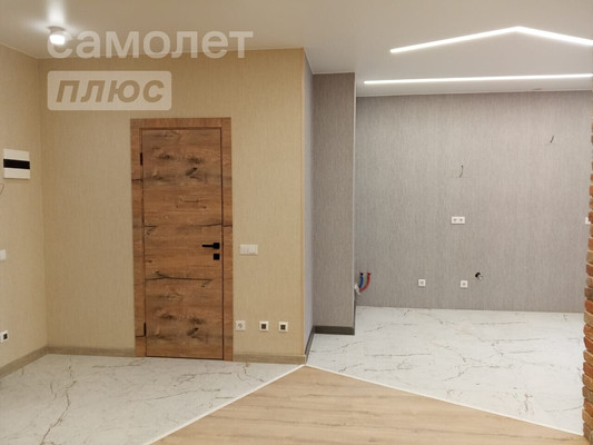 Продам однокомнатную (1-комн.) квартиру, Старорусский пр-кт, 8к1, Шушары п