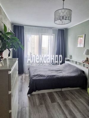 Продам двухкомнатную (2-комн.) квартиру, Корнея Чуковского ул, 7к3, Санкт-Петербург г