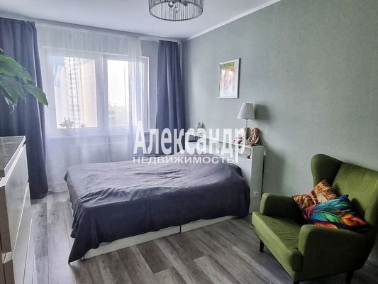 Продам двухкомнатную (2-комн.) квартиру, Корнея Чуковского ул, 7к3, Санкт-Петербург г