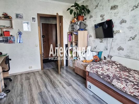 Продам двухкомнатную (2-комн.) квартиру, Корнея Чуковского ул, 7к3, Санкт-Петербург г