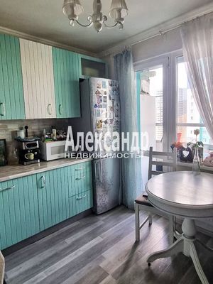 Продам двухкомнатную (2-комн.) квартиру, Корнея Чуковского ул, 7к3, Санкт-Петербург г