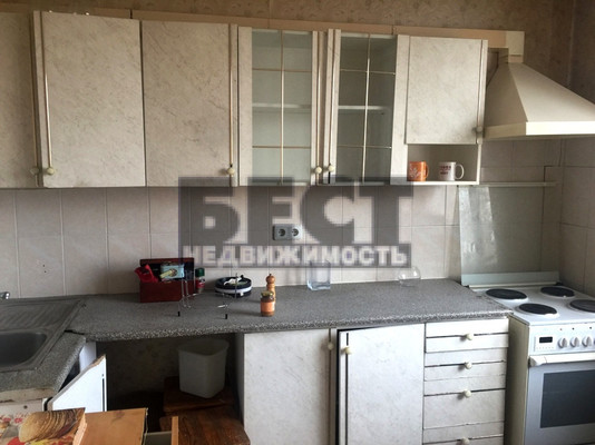 Продам трехкомнатную (3-комн.) квартиру, Вернадского пр-кт, 101к8, Москва г