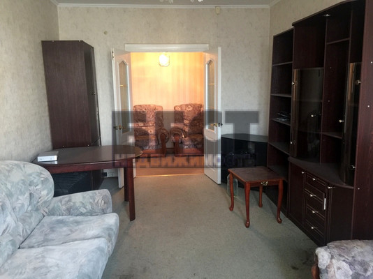 Продам трехкомнатную (3-комн.) квартиру, Вернадского пр-кт, 101к8, Москва г