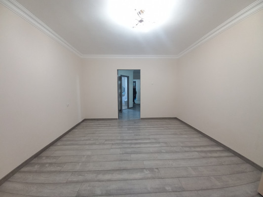 Продам двухкомнатную (2-комн.) квартиру, Профсоюзная ул, 220кБ, Вольный Аул кп