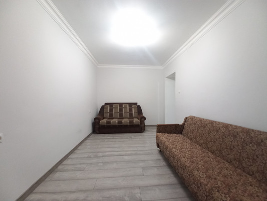 Продам двухкомнатную (2-комн.) квартиру, Профсоюзная ул, 220кБ, Вольный Аул кп