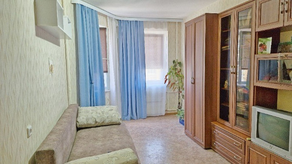 Продам однокомнатную (1-комн.) квартиру, Острогожская ул, 164/1, Воронеж г